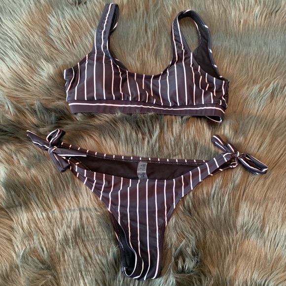 NWOT Shein Striped Swimsuit - Picture 1 of 3
